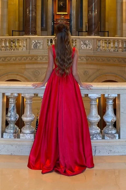 Red A-Line Sleeveless Satin Ruched Prom Dress  P2437