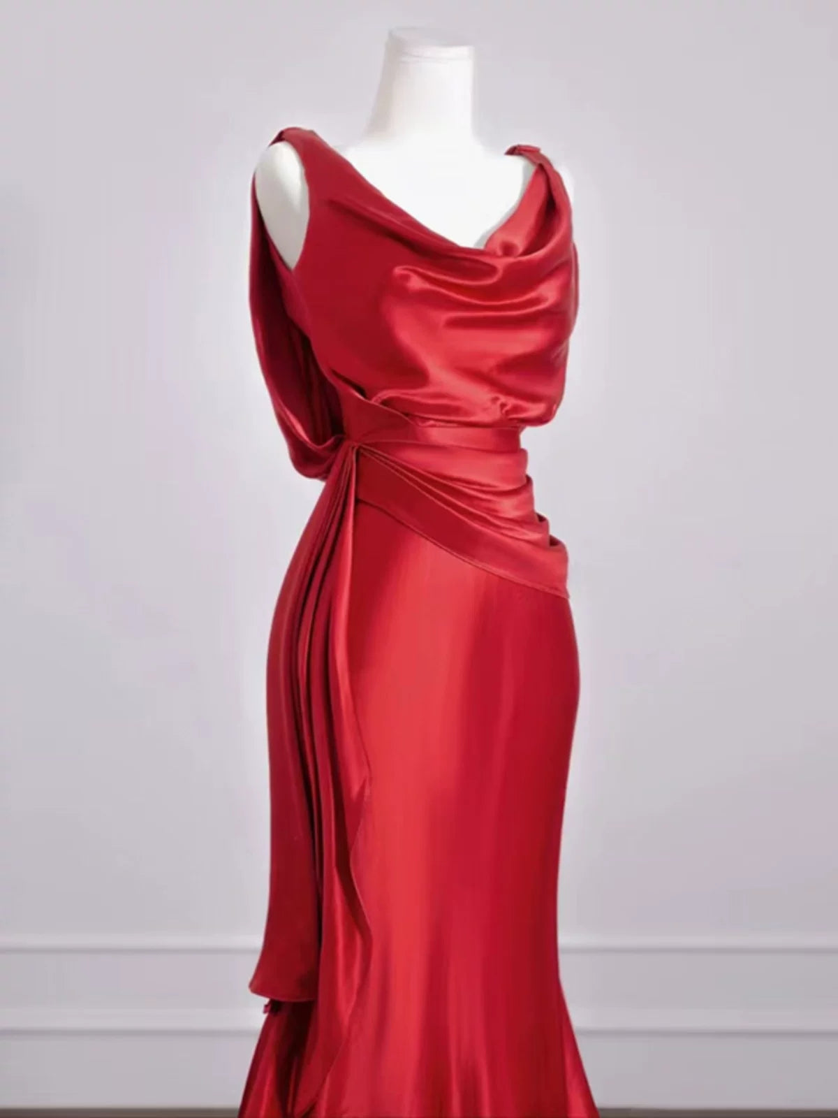 Red Satin Mermaid Evening Dress Elegant Formal Prom Dress  P626