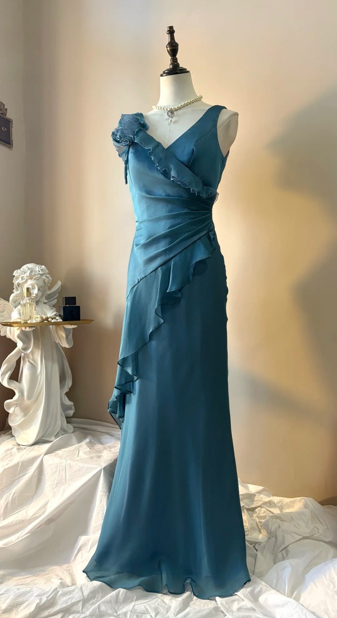 Ruffled Satin Prom Dress Sheath Retro Evening Dress  P1359
