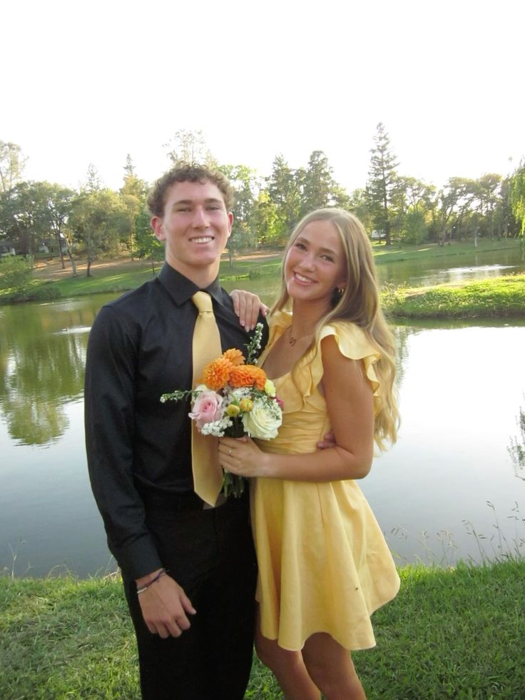 Ruffled Straps Yellow Satin Mini Homecoming Dress   P2340