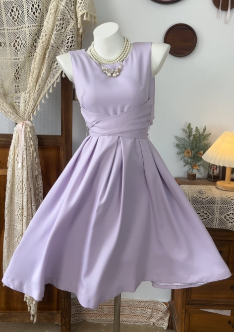 Sleeveless A Line Lilac Homecoming Dress Satin Short Dress  P1951