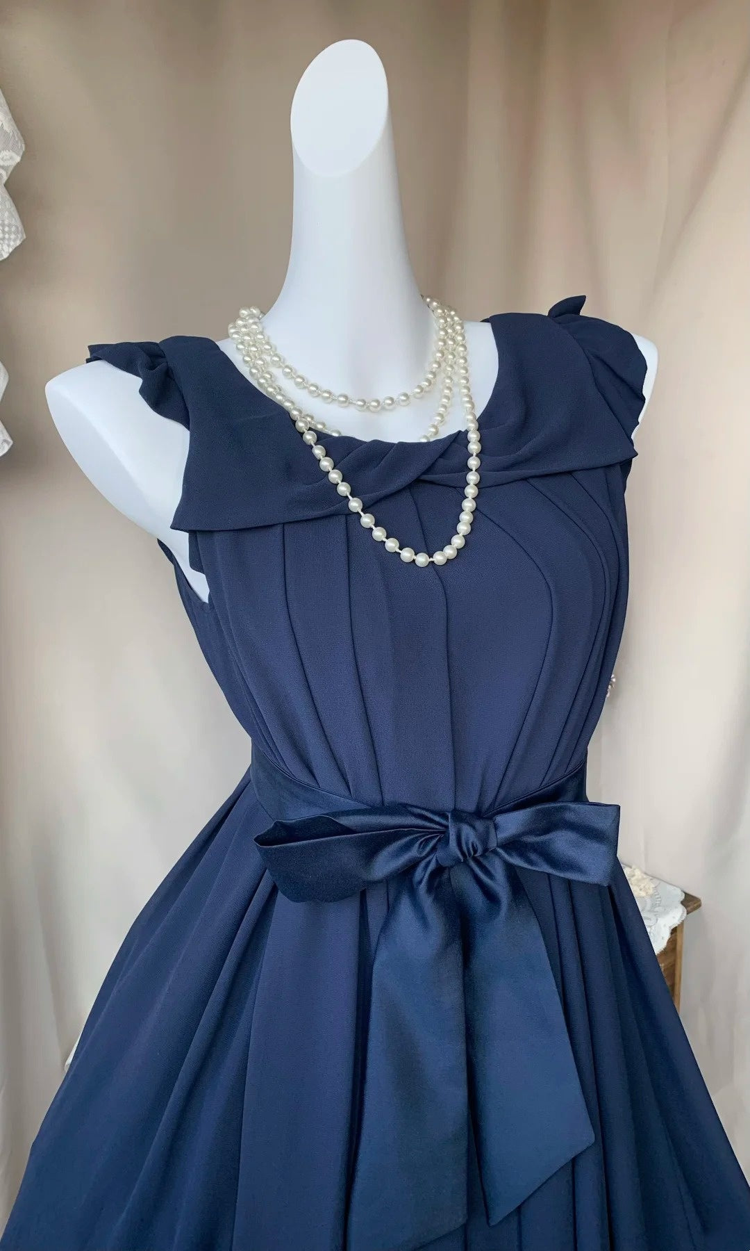 Sleeveless A Line Navy Blue Chiffon Homecoming Dress  P1891