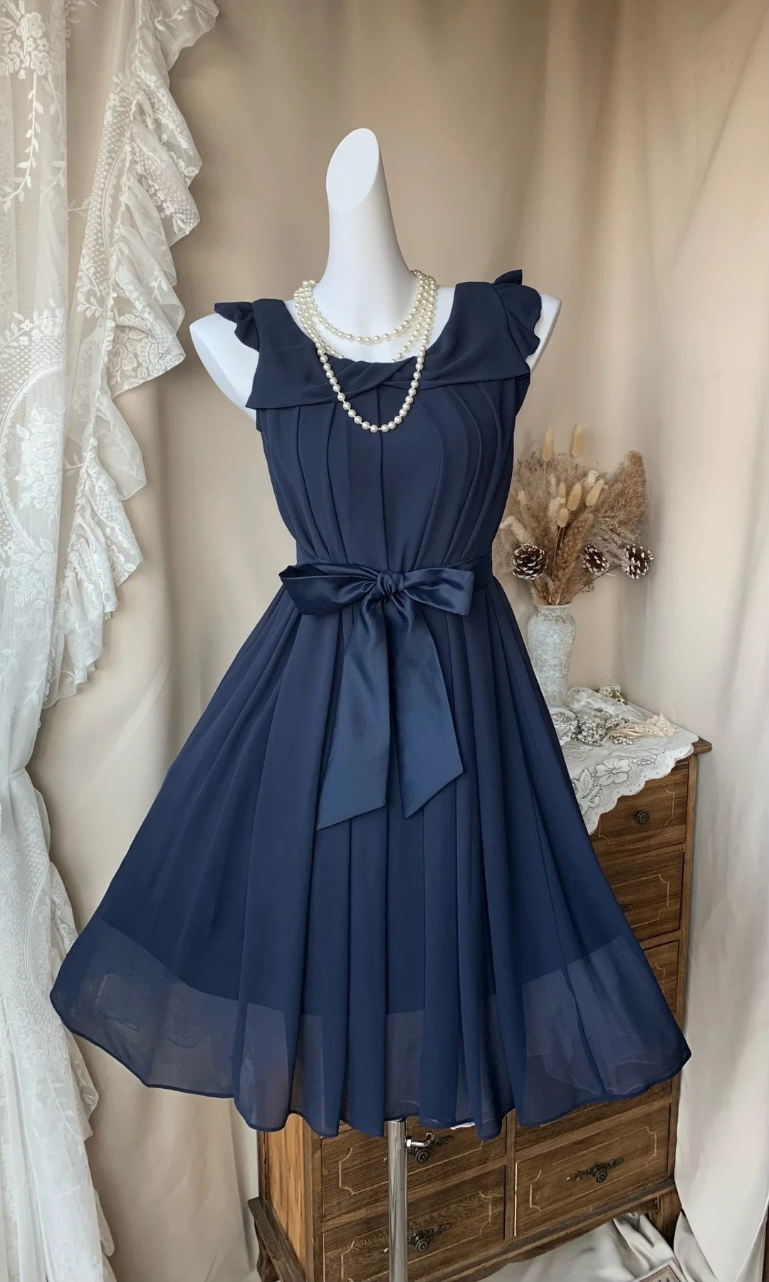 Sleeveless A Line Navy Blue Chiffon Homecoming Dress  P1891