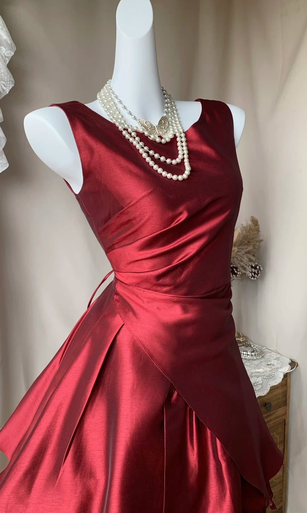 Sleeveless Burgundy Satin Short Homecoming Dress Birthday Dress  P2666