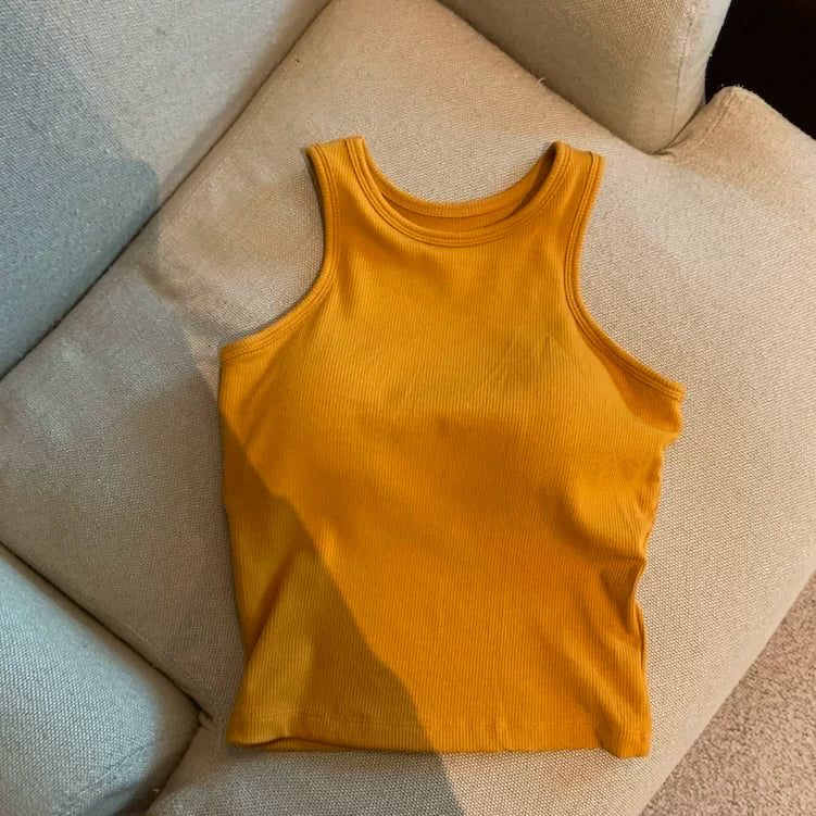 Solid Color Slim-fit Sleeveless Top    L121