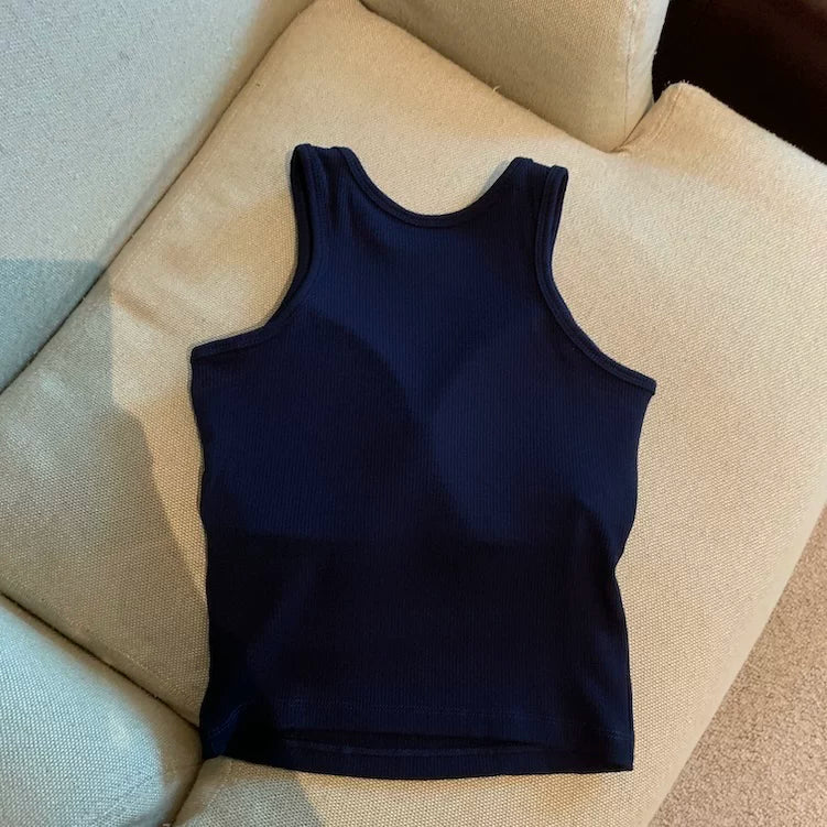 Solid Color Slim-fit Sleeveless Top    L121