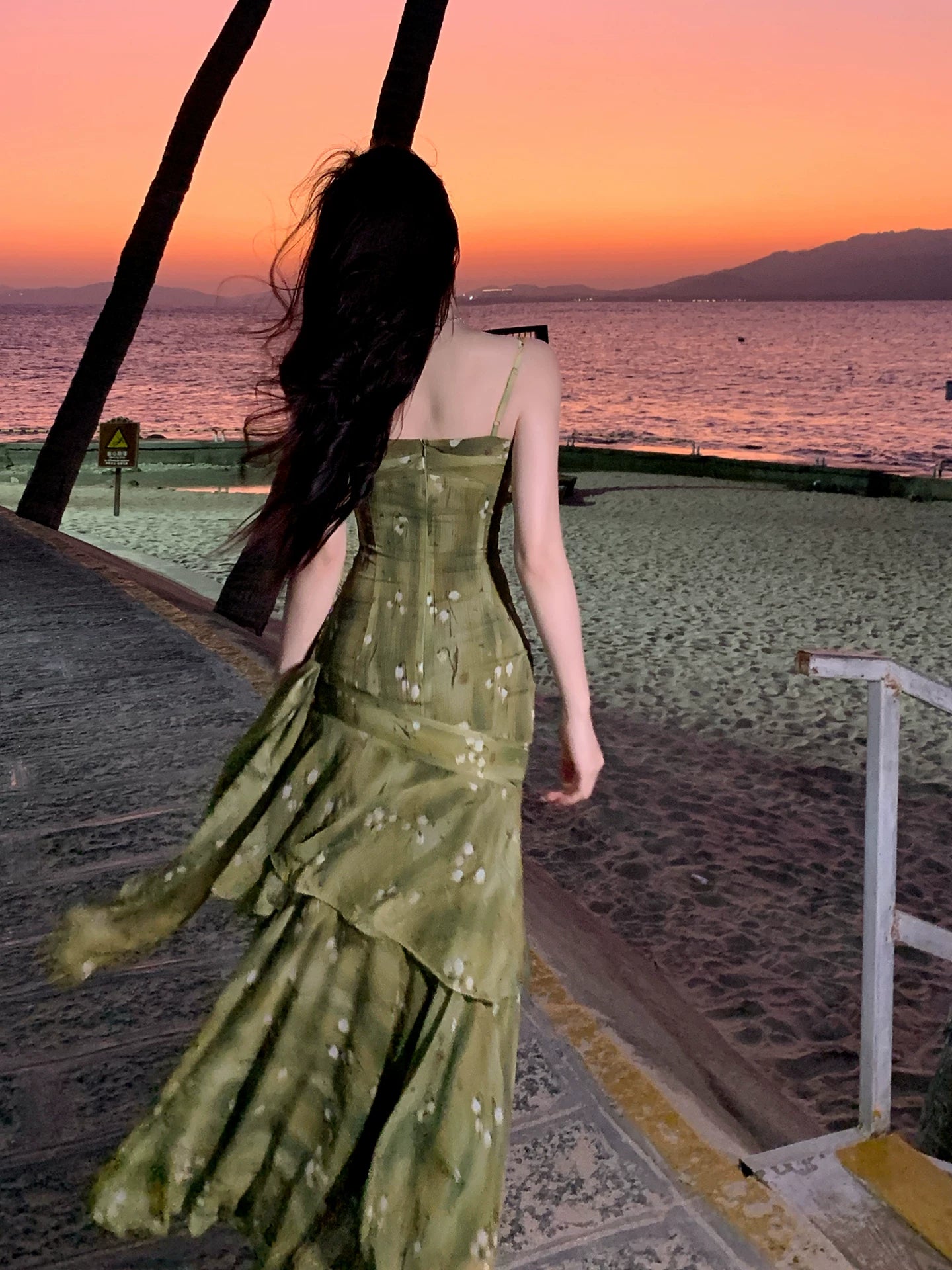 Spaghetti Strap Green Ruffled Prom Dress Sheath Evening Gown  L108