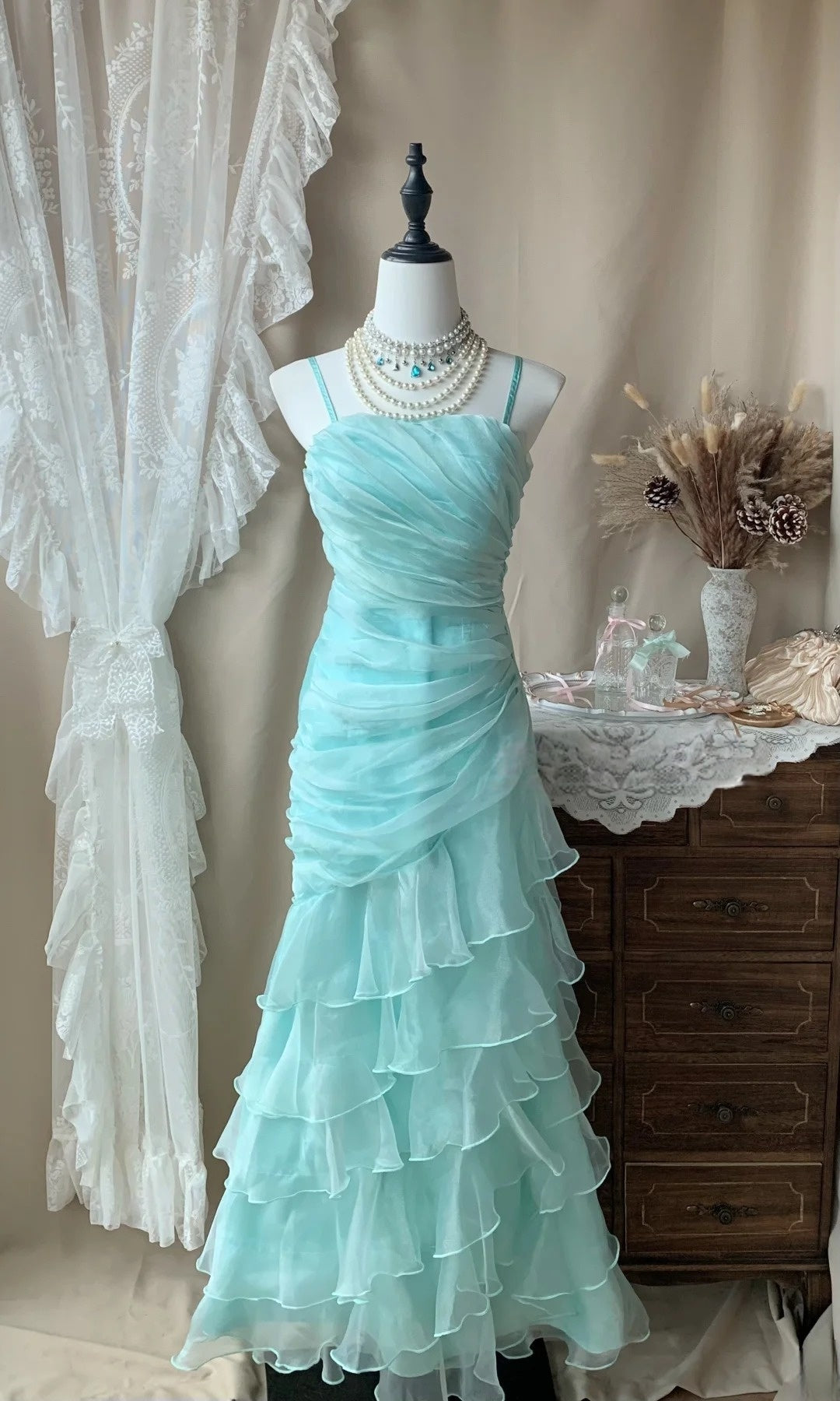 Spaghetti Strap Organza Layered Prom Dress Ruffled Retro Dress  P1382