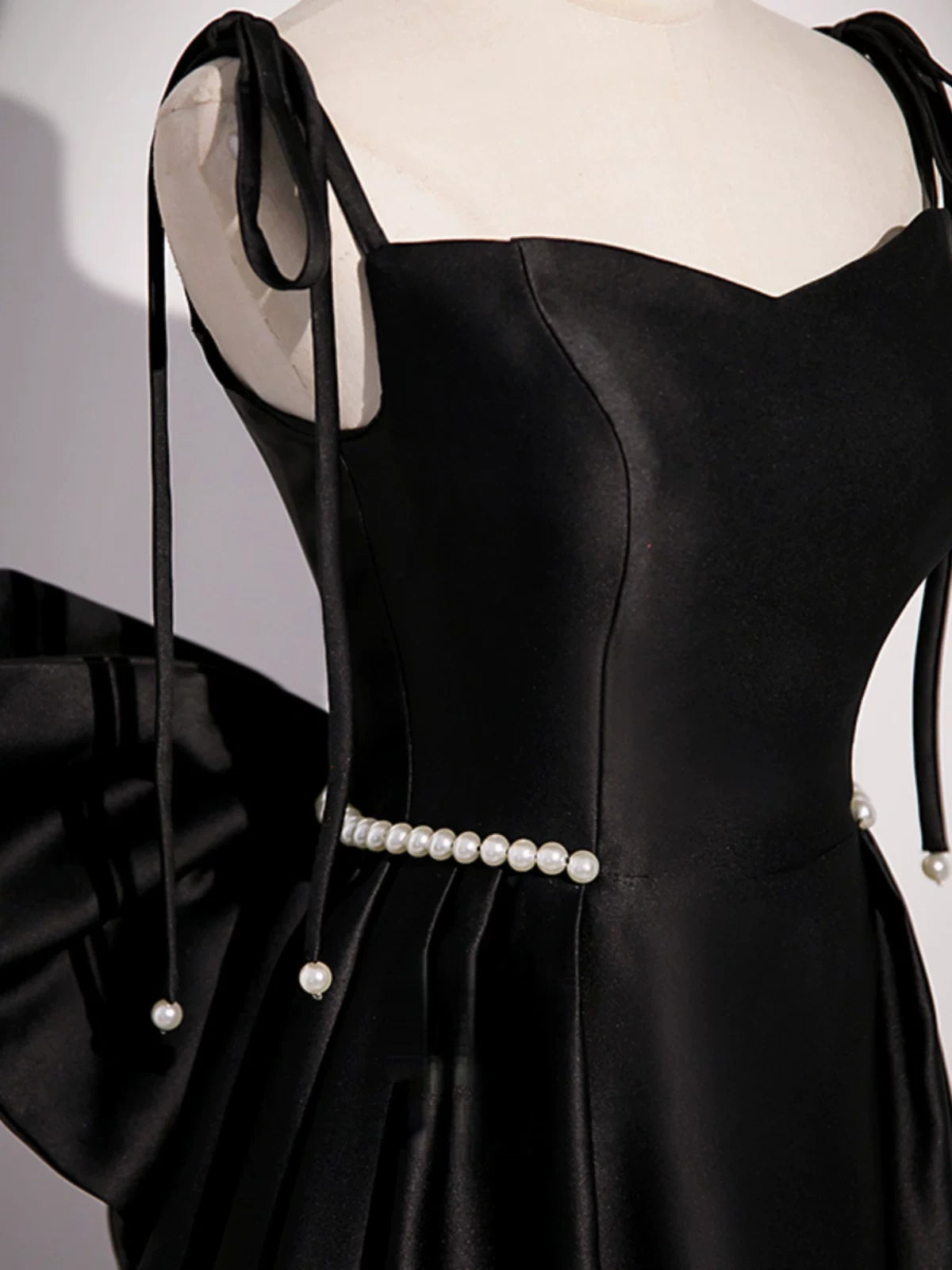 Spaghetti Straps Black Formal Prom Dress with Bow Knot  P2709