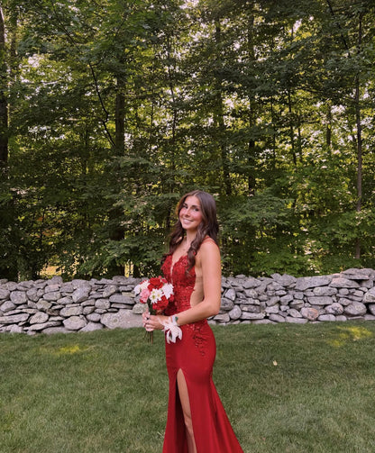 Spaghetti Straps Burgundy Mermaid Prom Dress With Appliques  P1585