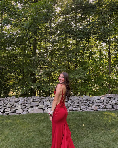 Spaghetti Straps Burgundy Mermaid Prom Dress With Appliques  P1585