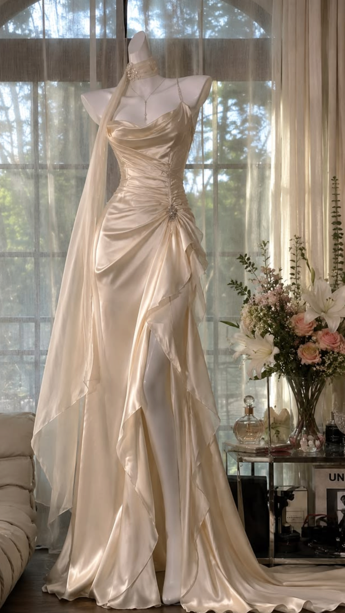 Spaghetti Straps Champagne Satin Formal Prom Dress Retro Evening Gowns   P2099