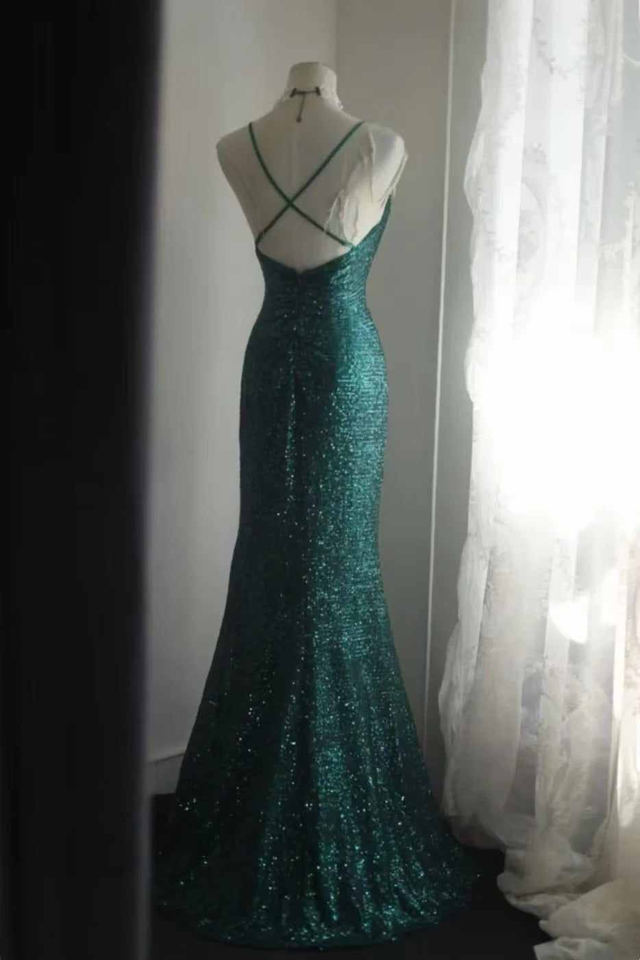 Spaghetti Straps Dark Green Sequin Mermaid Formal Prom Dress  P1915