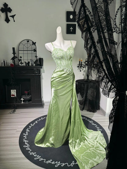 Spaghetti Straps Green Satin Mermaid Prom Dress With Appliques  P2395