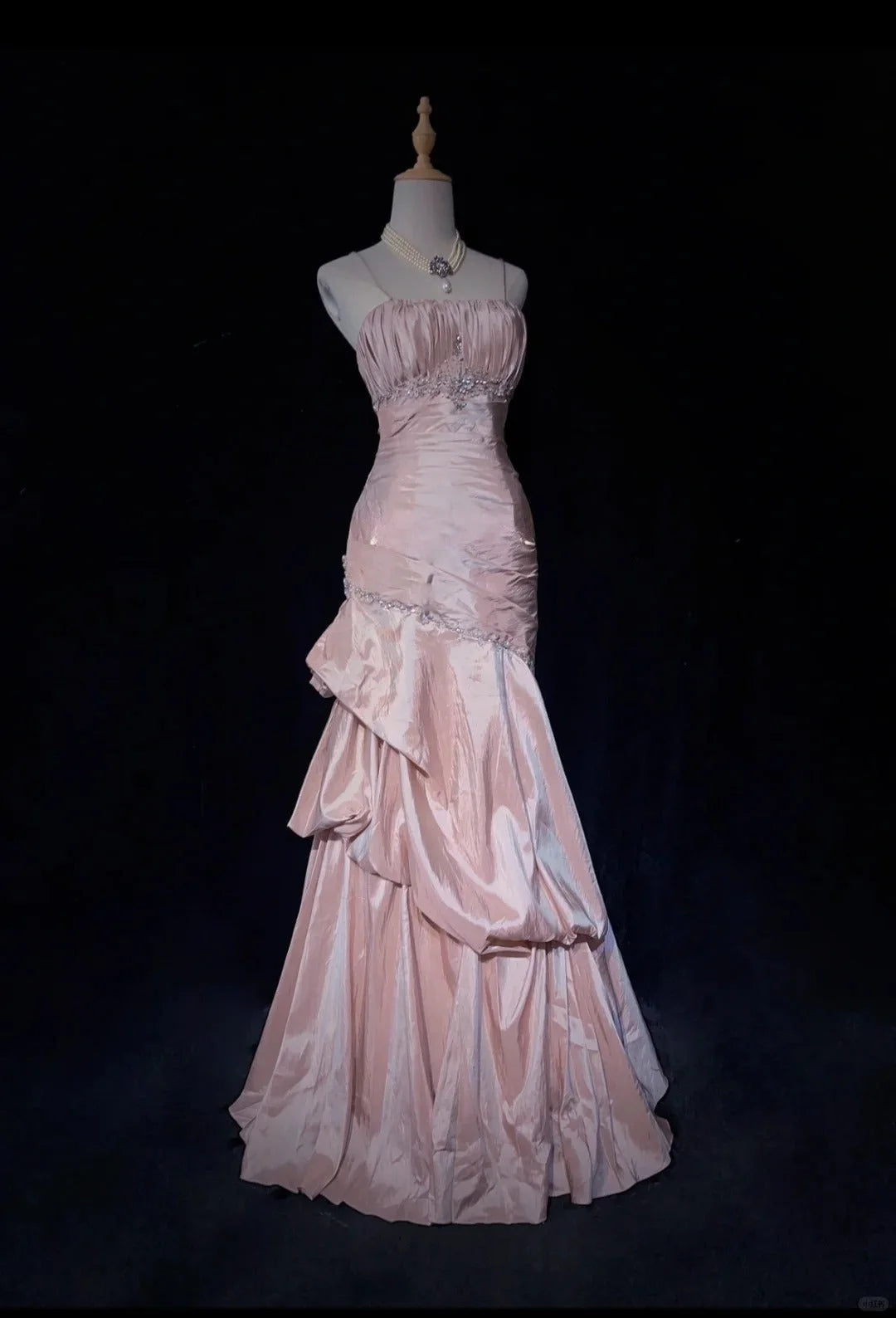 Spaghetti Straps Mermaid Evening Dress Pink Pleated Prom Dress With Beading P890