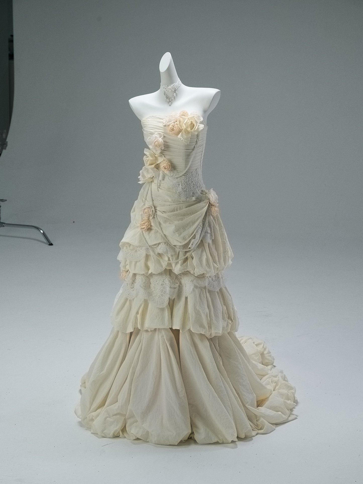 Strapless Beige Retro Quinceanera Dresses Flora Sweet 16 Birthday Dress  P1186
