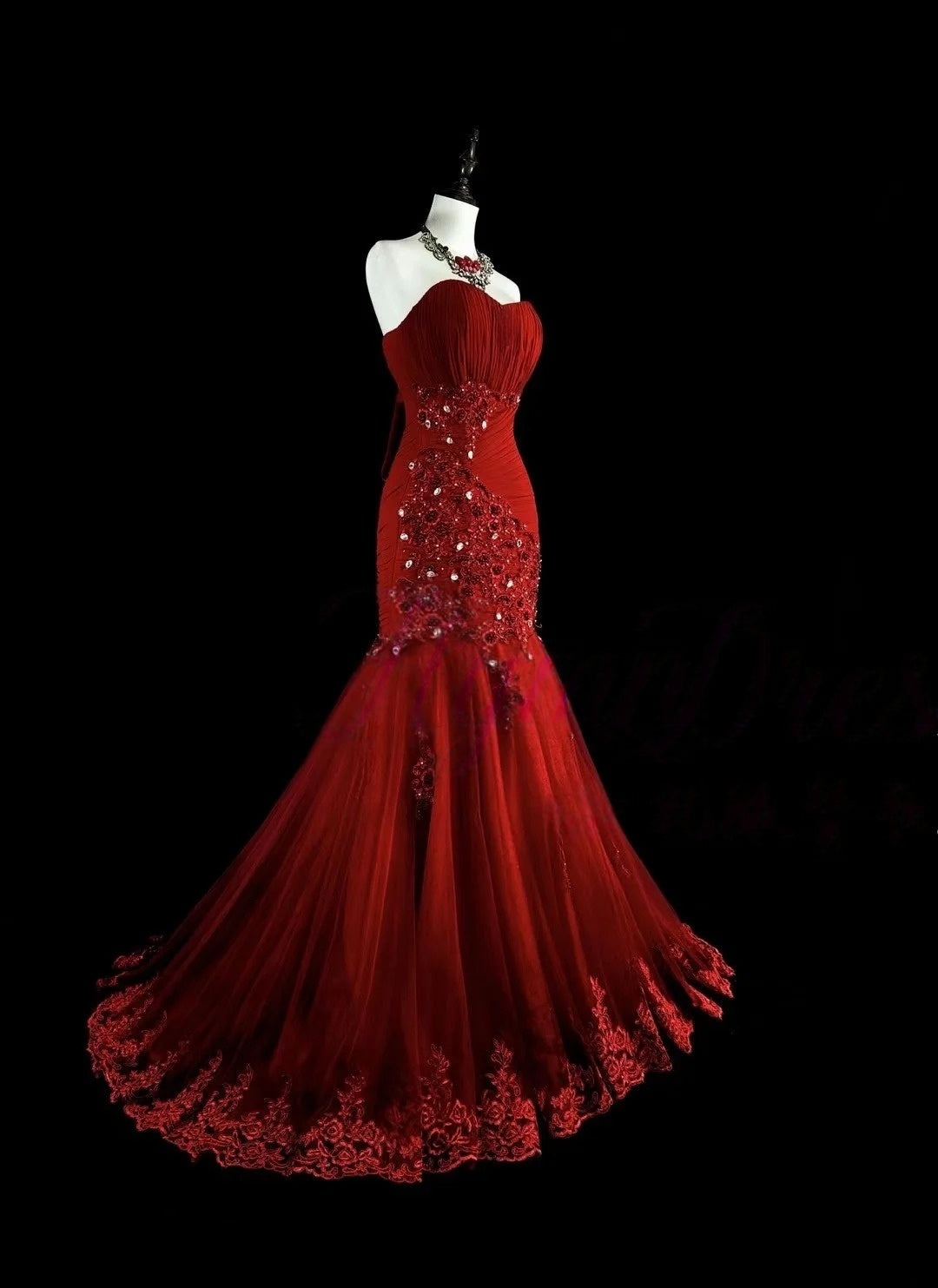 Strapless Burgundy Prom Dress With Beaded Appliques Mermaid Evening Dress  P1361