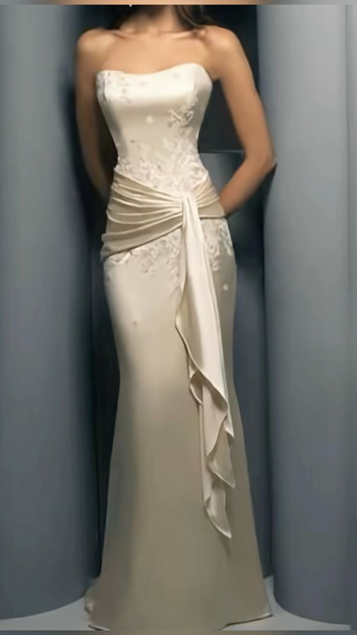Strapless Champagne Sheath Prom Dress With Appliques  P1086