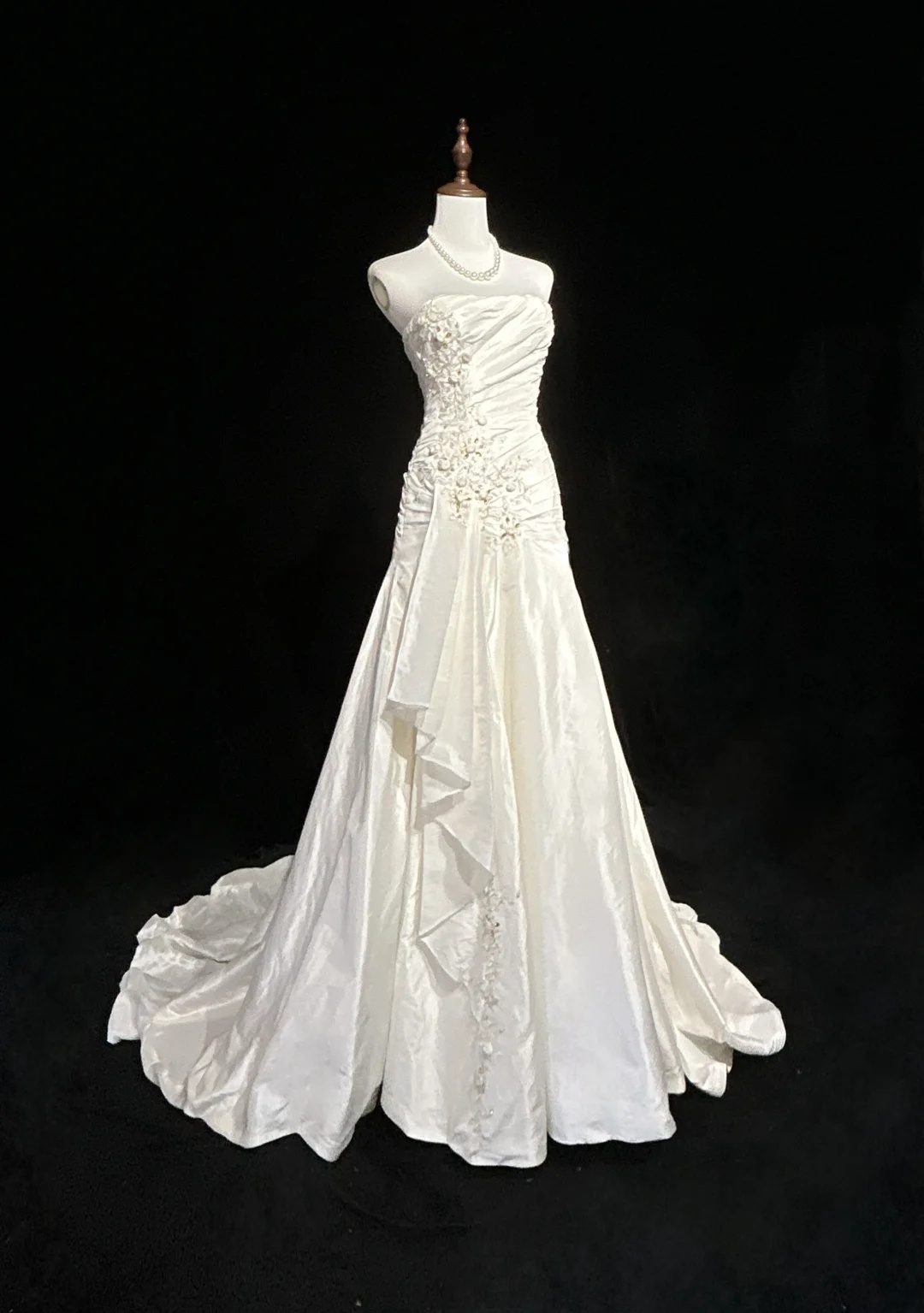 Strapless Ivory Taffeta Sheath Wedding Dress For Bridal  P831