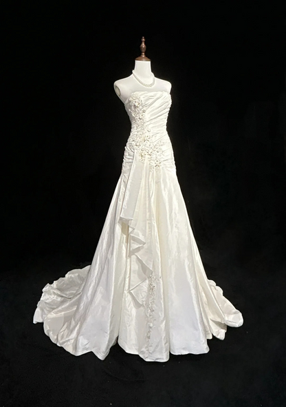 Strapless Ivory Taffeta Sheath Wedding Dress For Bridal  P831