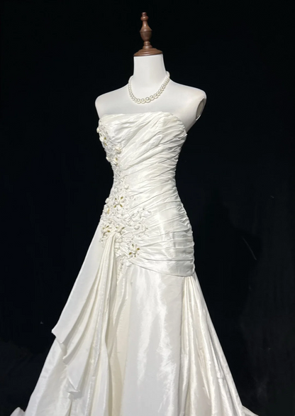 Strapless Ivory Taffeta Sheath Wedding Dress For Bridal  P831