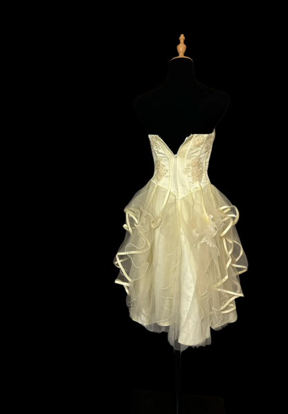 Strapless Light Yellow Tulle Homecoming Dress Short Prom Dress  P1122