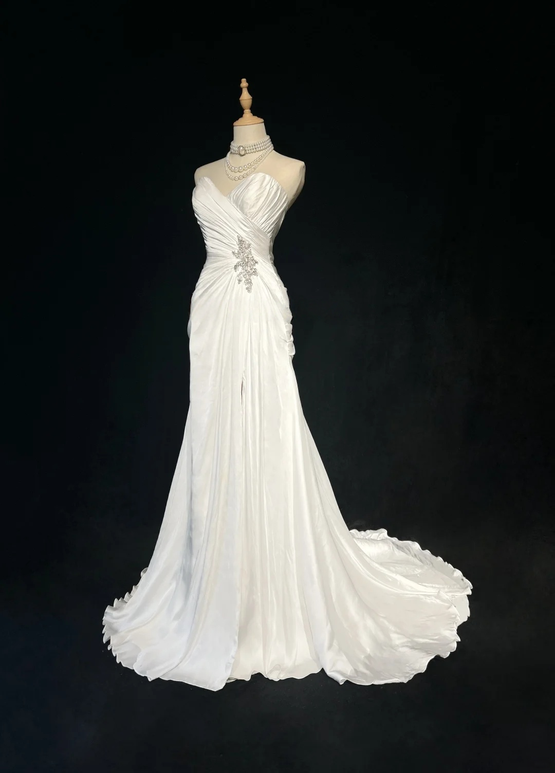 Sweetheart Ivory Mermaid Wedding Dress Elegant Bridal Gown  P874
