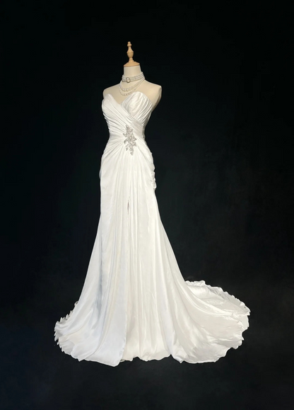 Sweetheart Ivory Mermaid Wedding Dress Elegant Bridal Gown  P874