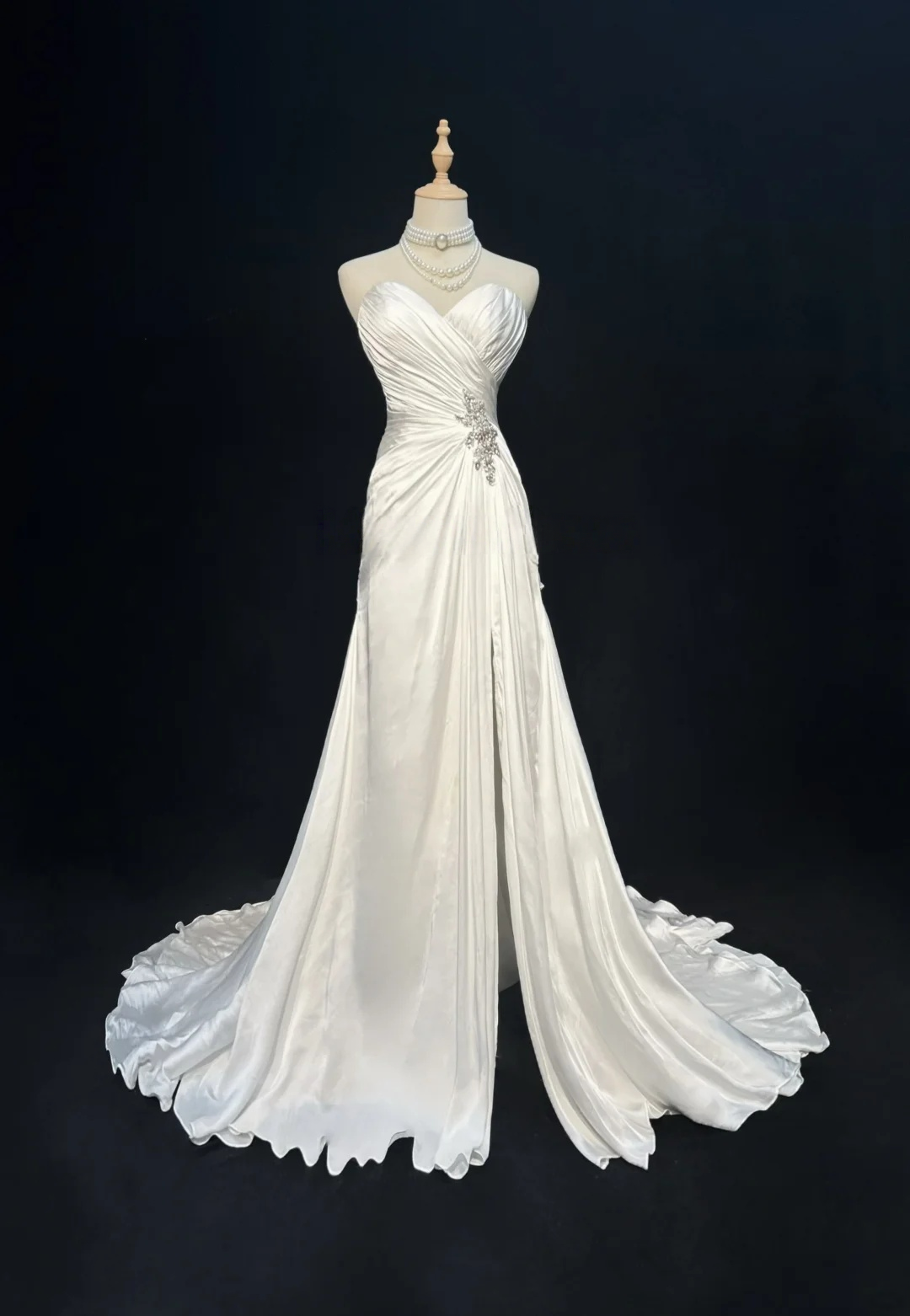 Sweetheart Ivory Mermaid Wedding Dress Elegant Bridal Gown  P874