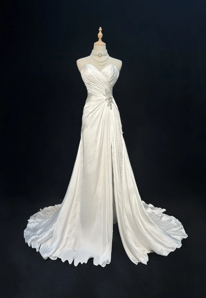 Sweetheart Ivory Mermaid Wedding Dress Elegant Bridal Gown  P874