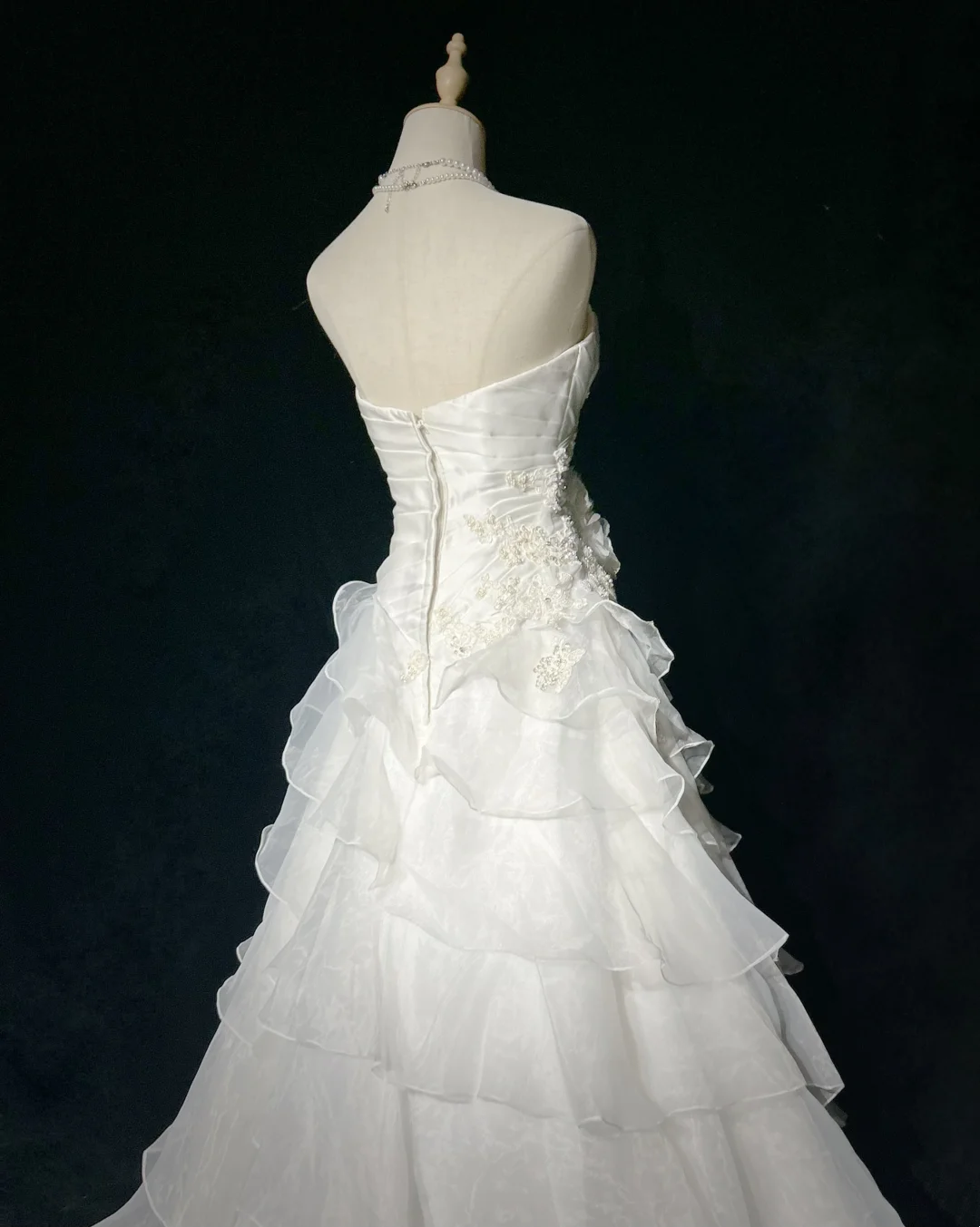 Strapless White Ruffled A Line Wedding Dress Formal Prom Dress P875