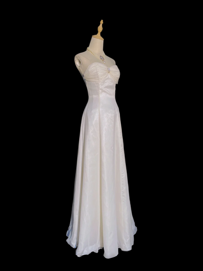 Sweetheart A Line Ivory Prom Dress Organza Vintage Dress  P928