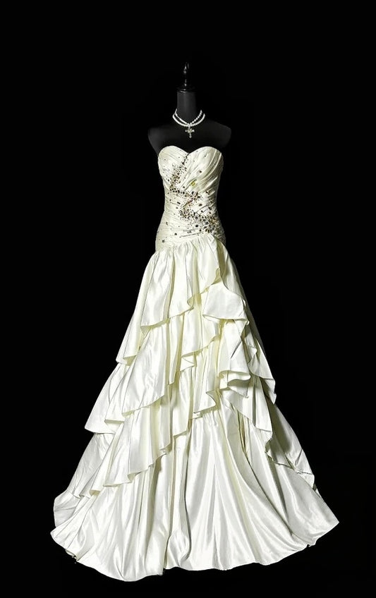 Sweetheart A Line Satin Wedding Dress Retro Evening Gown   P1775