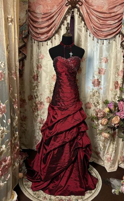Sweetheart Burgundy Beaded Formal Long Prom Dress  P1133