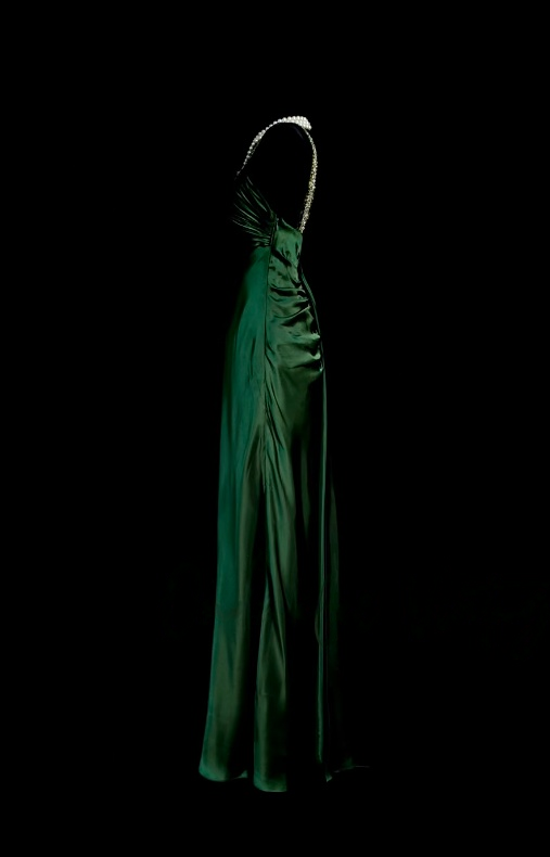 V Neck Emerald Green Satin Prom Dress Elegant Sequins Straps Evening Dress  P884