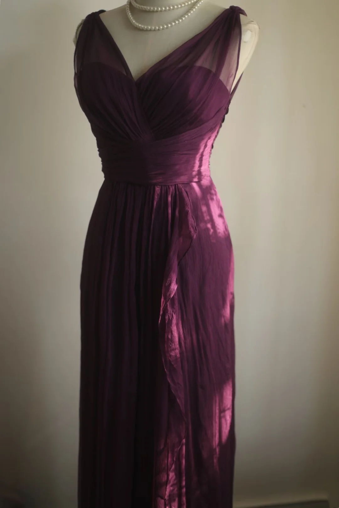V Neck Grape Chiffon Evening Dress Wedding Guest Dress  P1101