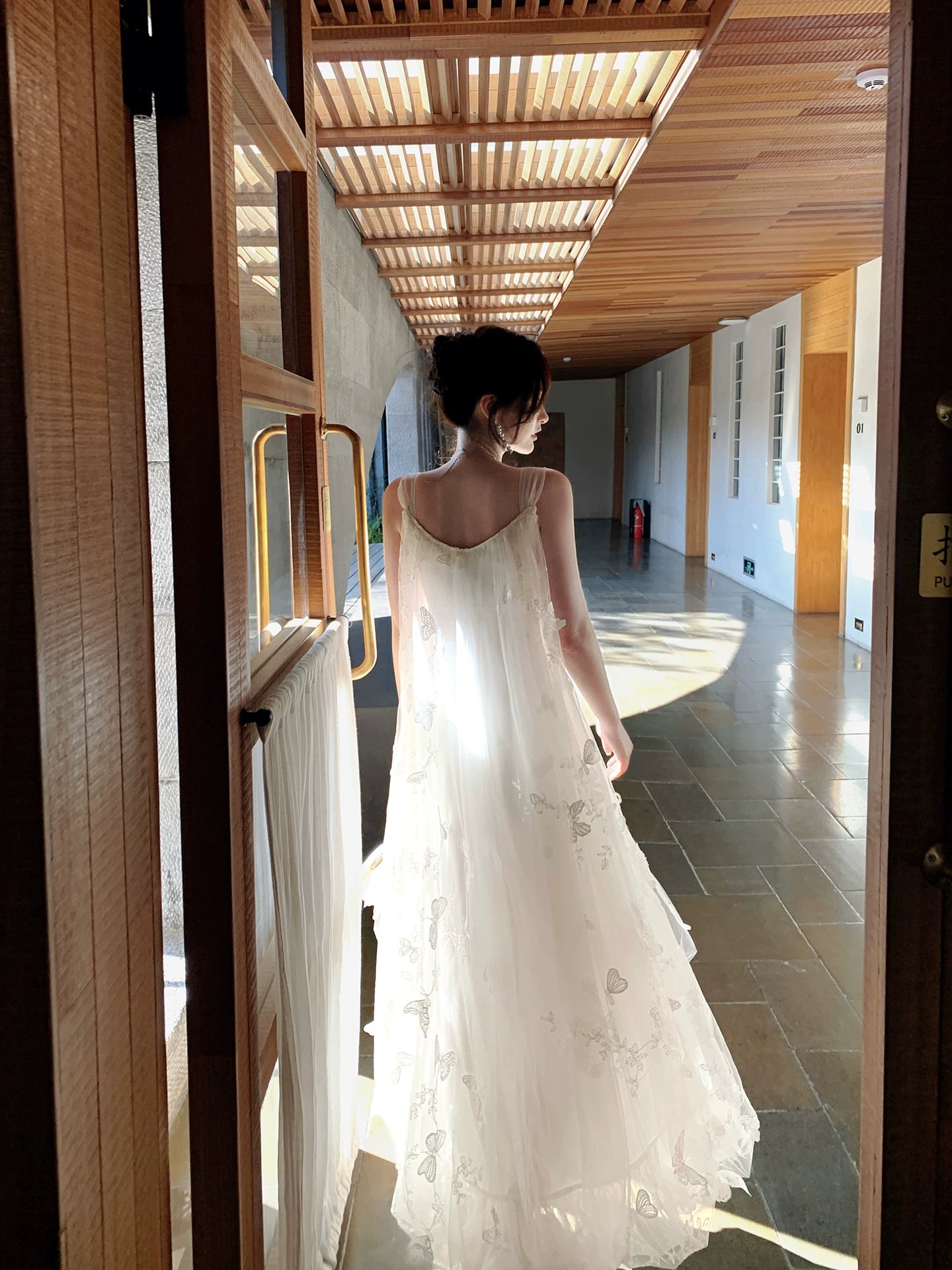 White Embroidered Tulle  Dress Fairy Wedding  Dress    L152