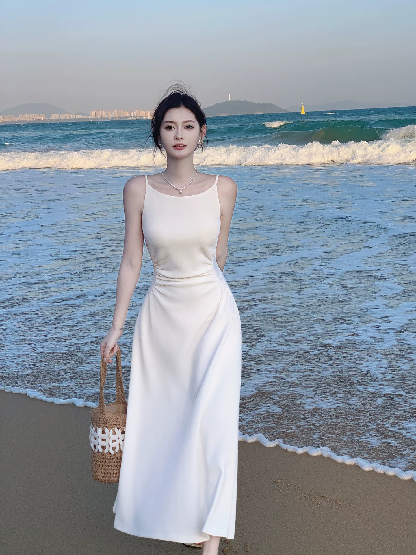 White Satin Elegant Evening Dress Simple Wedding  Dress  P1525