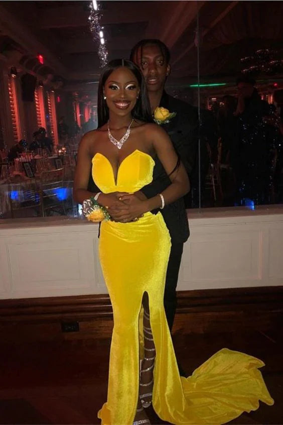 Yellow Velvet Prom Gown With Side Slit Sweetheart Evening Gown P878